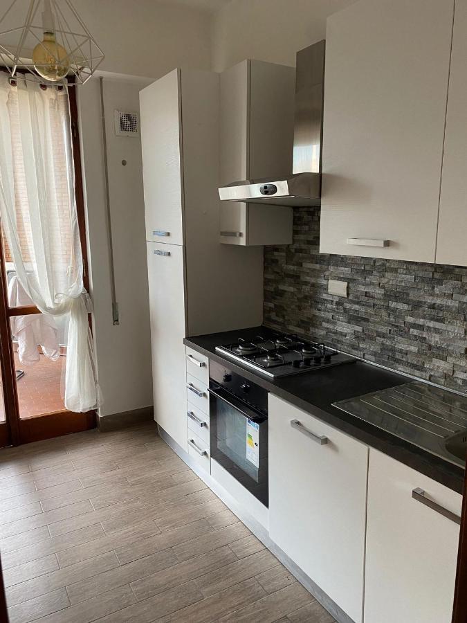 Eur Centro Lux Apartment Con Camino Rome Exterior photo